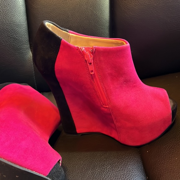 Hot Pink Platform Peep Toe Booties - Picture 4 of 4